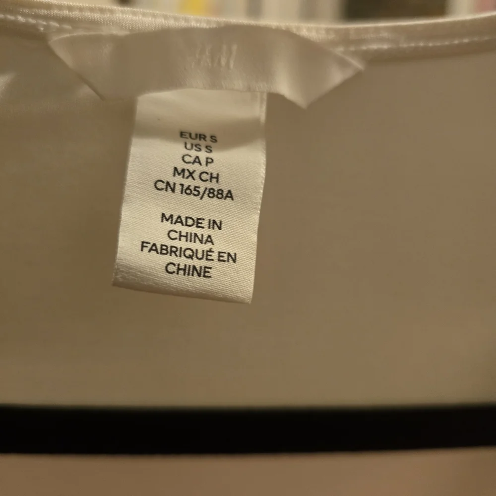 H&M Cream Bodysuit - Picture 3 of 3